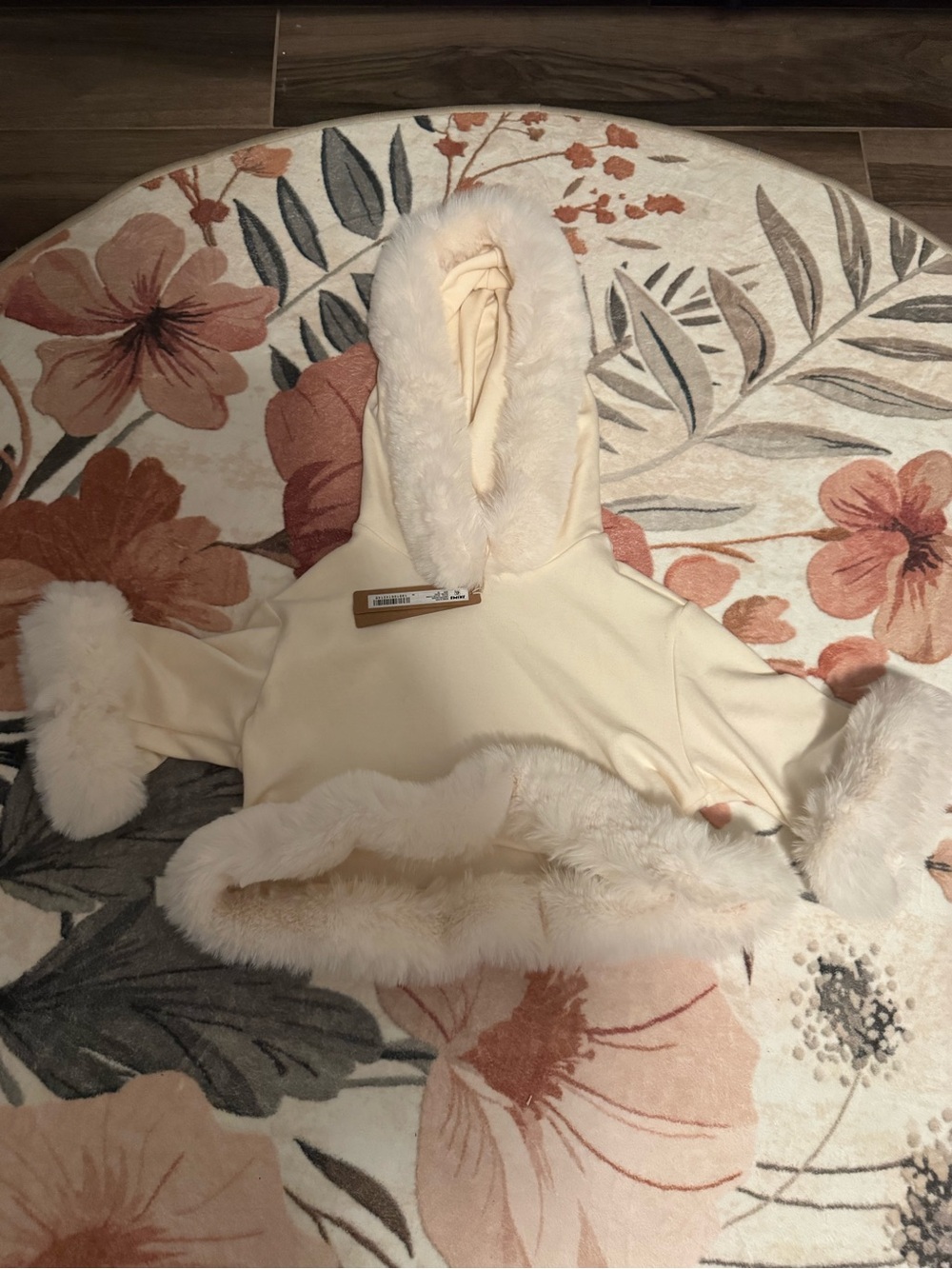 Skims Cloud Plush Faux-Fur Trim Hooded Crop Top - Cream
